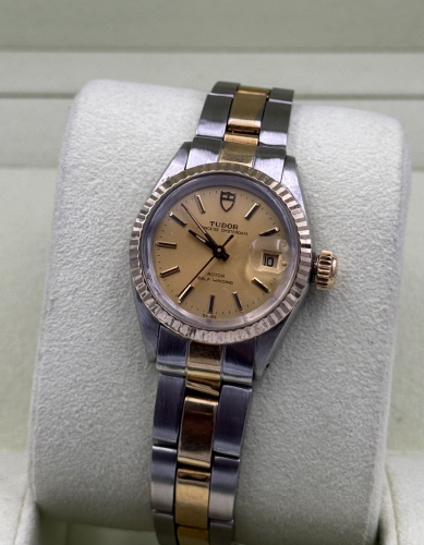 Tudor Princess Oysterdate